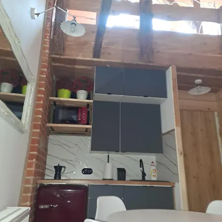 公寓 Poddasze Stare